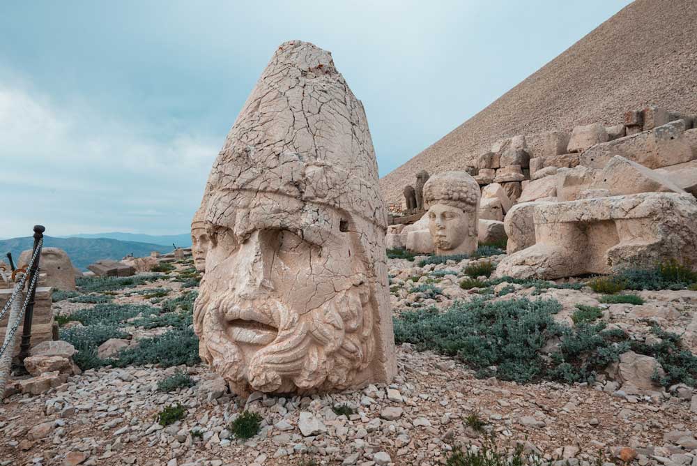 Nemrut hegy