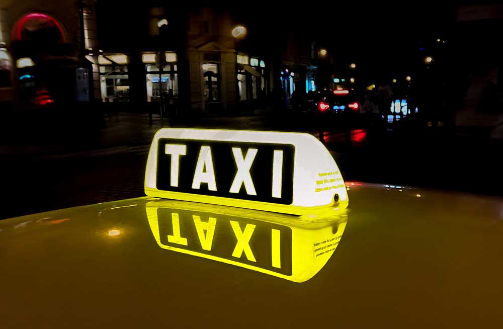 Nyaralás alatt segít a taxi